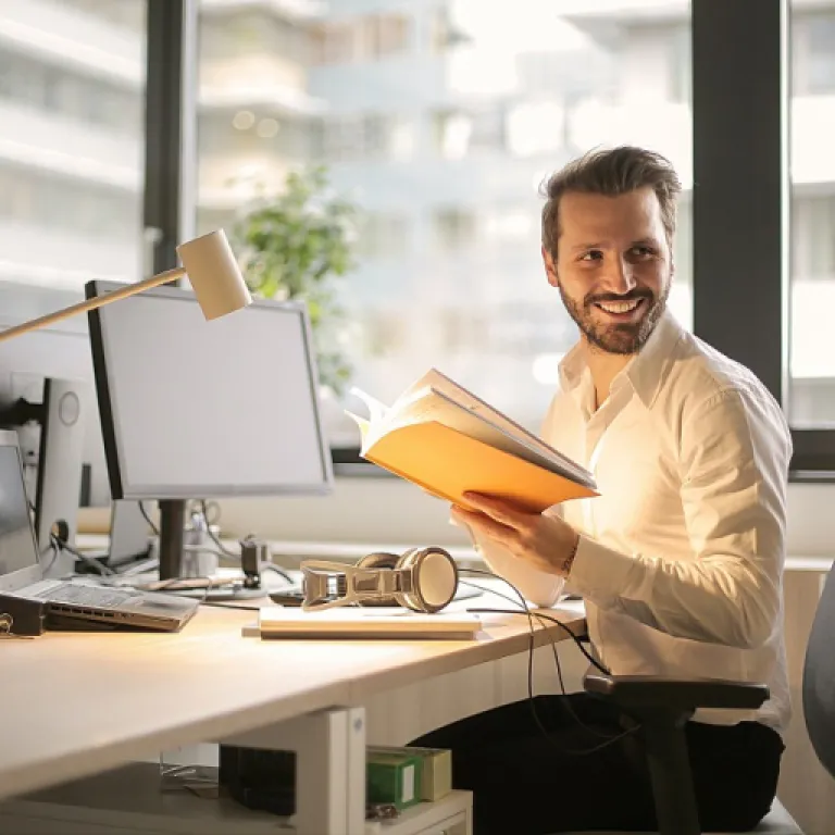LMS vs CMS for Indian offices: how to choose the right management system for training and content