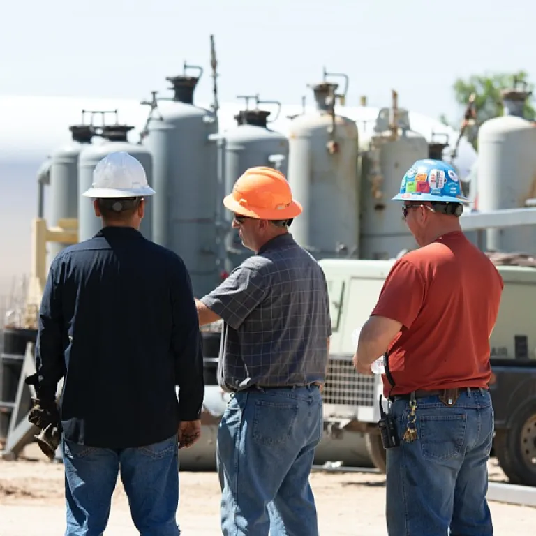 Understanding the differences between PLLC and LLC for Indian office managers